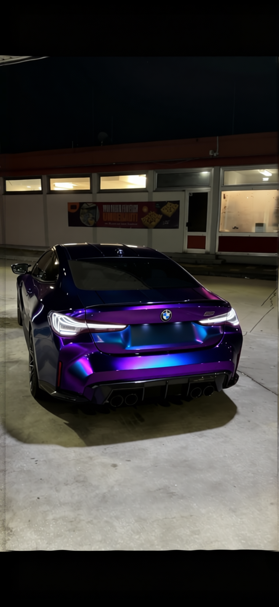 Car rendered in Super Gloss Spectrum gloss wrap